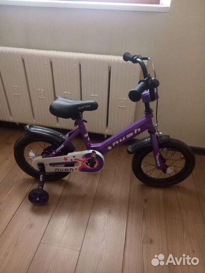 Детский велосипед четырехколесный