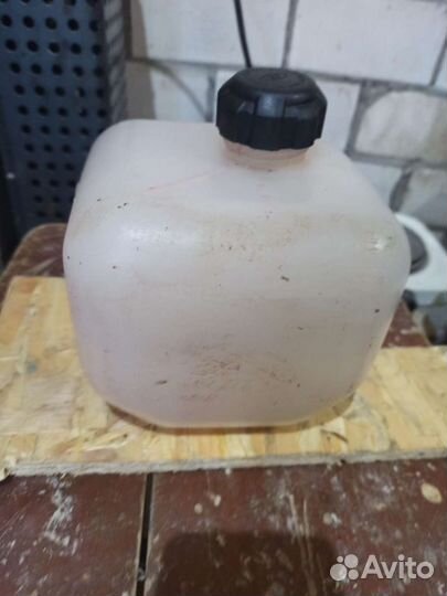 Расширительный бачок на Ниву Шевроле