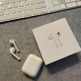 Apple AirPods 2