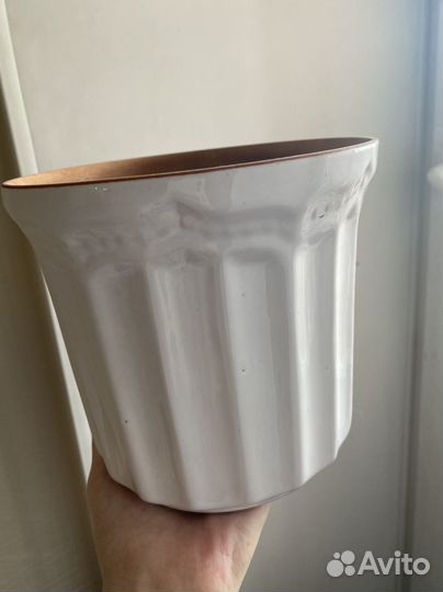 Кашпо горшок для цветов