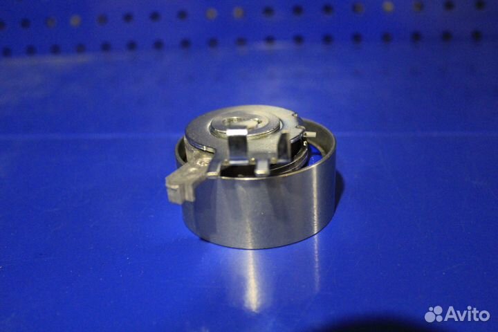 Ролик натяжитель ремня Грм Volvo