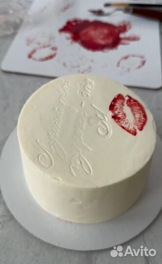 Штамп Губы из оргстекла для декорирования торта