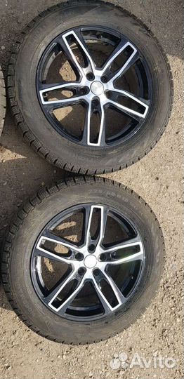 Зимние колеса на Toyota rav 4