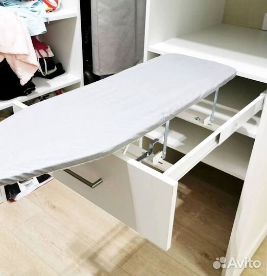 Гардеробный шкаф 