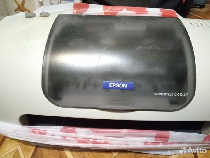 Продам принтер Epson Stylus C40UX старый