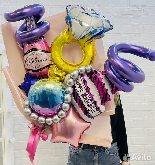 Букет и цветы из воздушных шаров