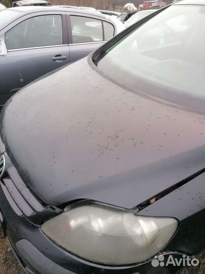 Капот Гольф 5 plus 2008