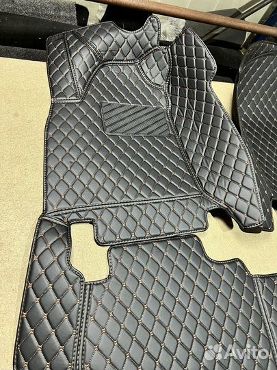 3d коврики на Land cruiser 200. В наличии