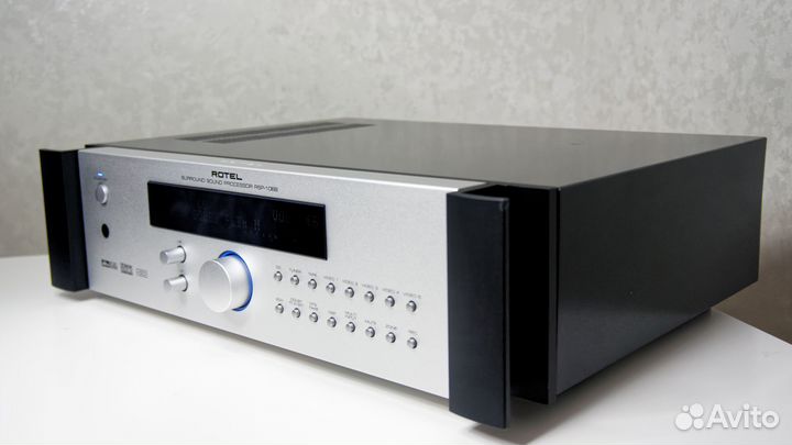 Топовый цап 24/192 предусилитель 7.1 Rotel RSP1068