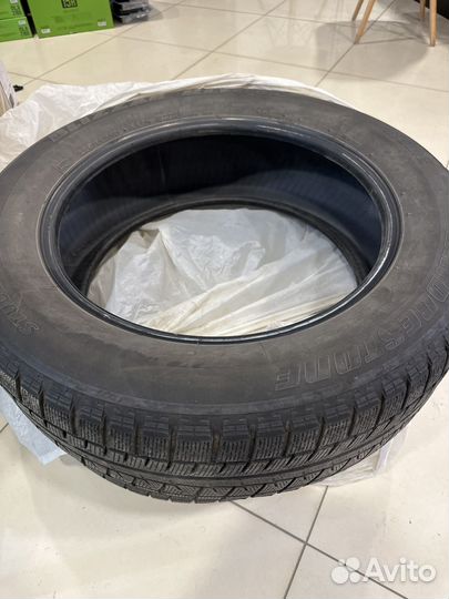 Bridgestone Blizzak Revo GZ 225/60 R18