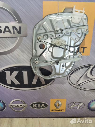 Стеклоподъемник перед Kia sorento XM Прав