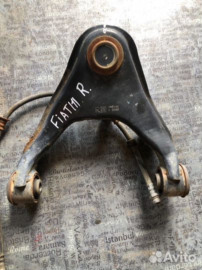 Mitsubishi L200 Pajero sport 3 Рычаг верхний