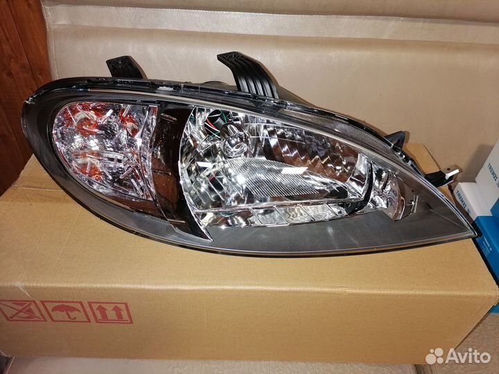 Фара Chevrolet Lacetti HBK правая
