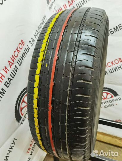 Nokian Tyres Hakka C2 215/65 R15C 104T