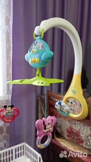 Мобиль на детскую кроватку