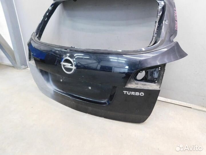 Дверь багажника Opel Astra J
