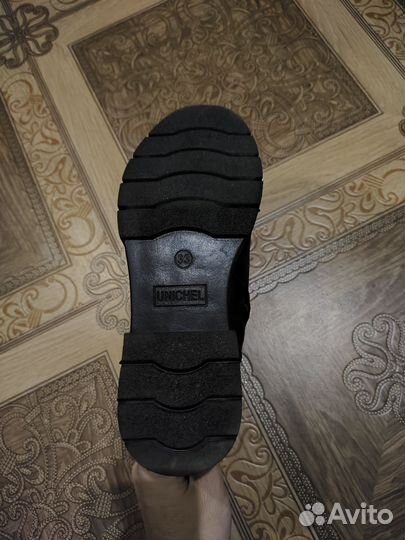 Ботинки демисезонные для девочки 33