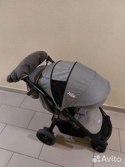 Прогулочная коляска joie litetrax 4