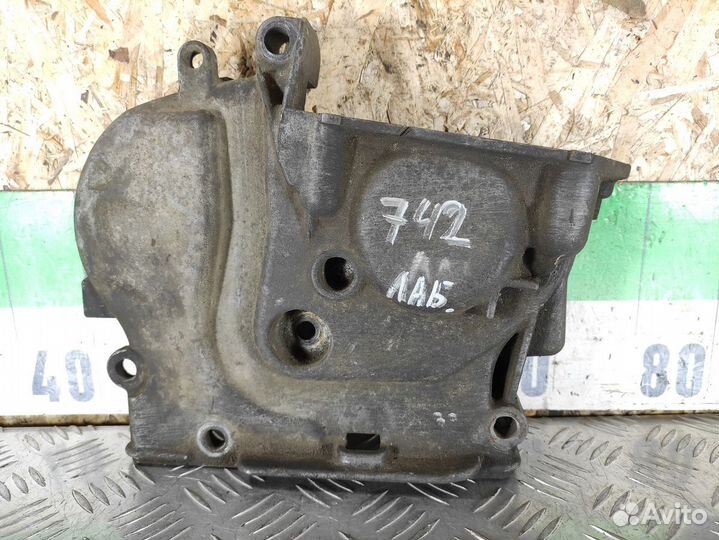 Крышка ремня грм Renault Clio 1998-2008