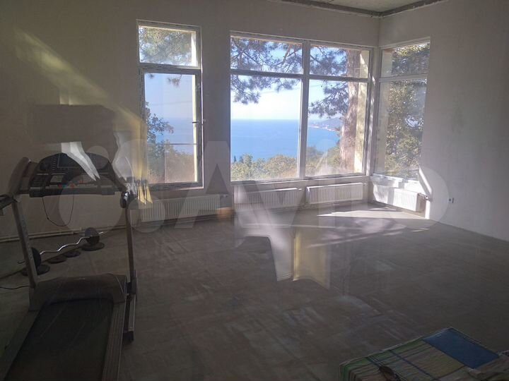 Дом 146 м² на участке 5,2 сот.