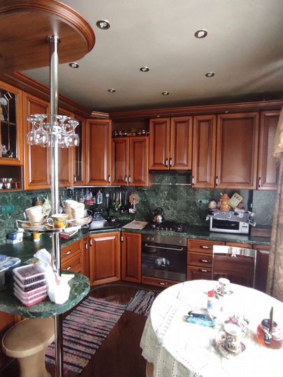 3-к. квартира, 92,2 м², 6/10 эт.