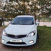 Kia Ceed 1.4 MT, 2010, 81 000 км, с пробегом, цена 910 000 руб.