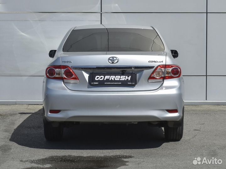 Toyota Corolla, 2012