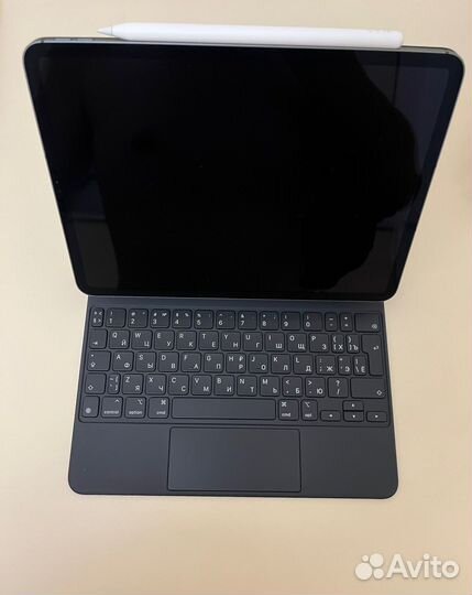 iPad Pro 11 Lte+Magic Keyboard+Apple Pencil (RU/A)