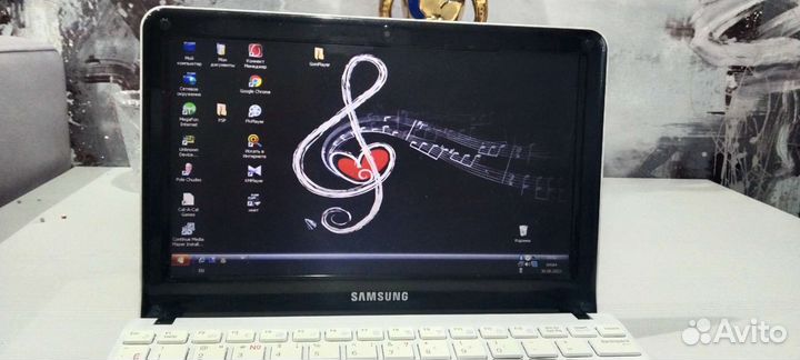 Нетбук samsung nc110-A08