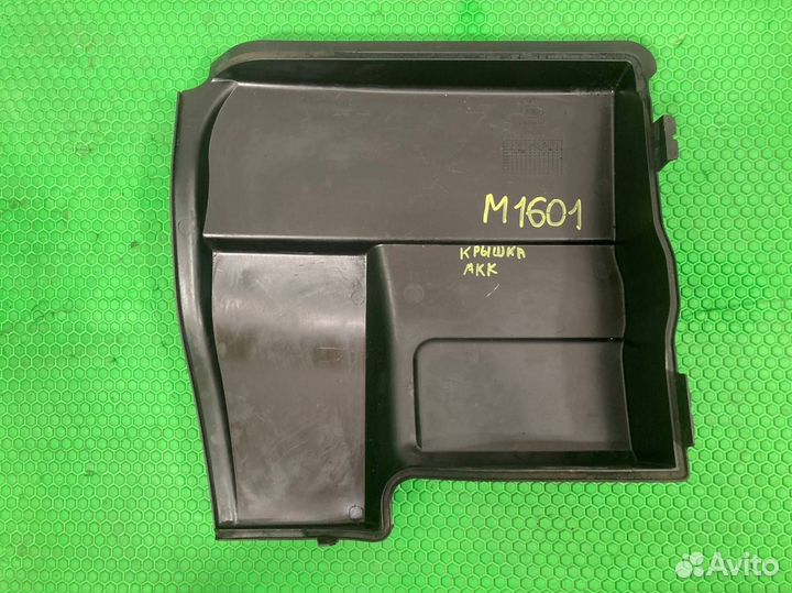 Крышка аккумулятора правая Land Rover Range Rover