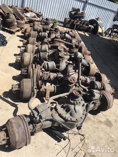 Мерседес 814 задний мост