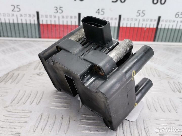 Катушка зажигания для Volkswagen Golf 4 032905106F
