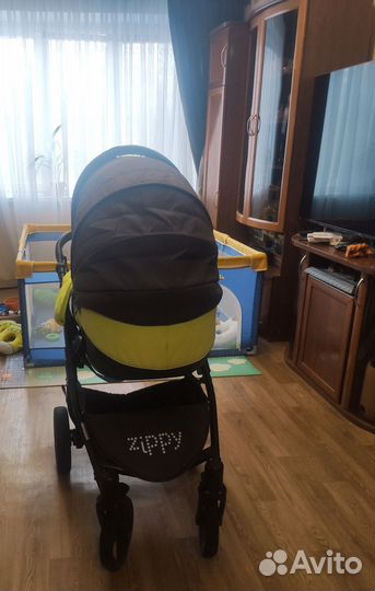 Коляска zippy 2 в 1