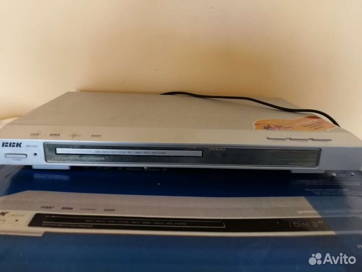DVD плеер BBK