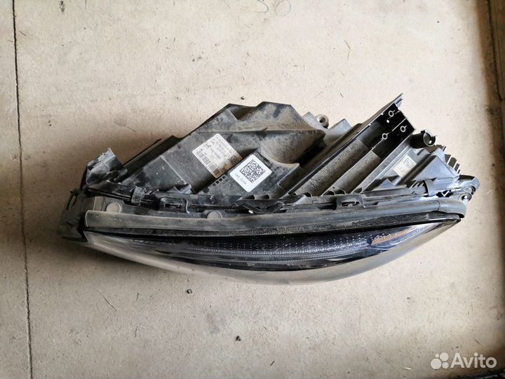 Фара левая Mercedes Benz GLA X156 2017 250 4 matic