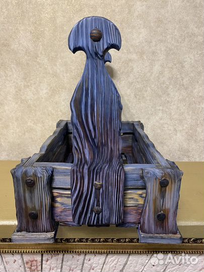 Деревянный подарочный ящик