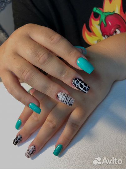 Мастер маникюра