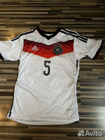 Футболка Adidas Hummels