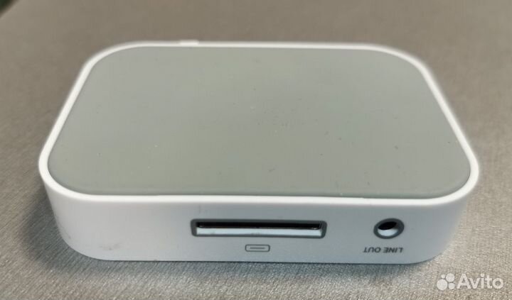 Зарядная станция для iPhone 4, 4s