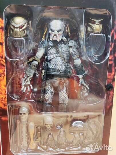 Фигурка Predator 2 ultimate elder Predator
