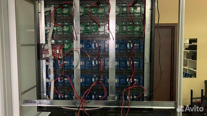 Настройка и ремонт бегущих строк и видеоэкранов