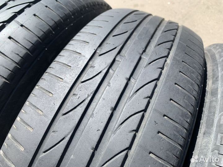 Bridgestone Dueler H/P Sport 215/65 R16