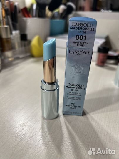 Помады для губ, блески