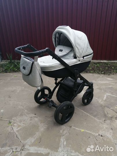 Коляска 3в1
