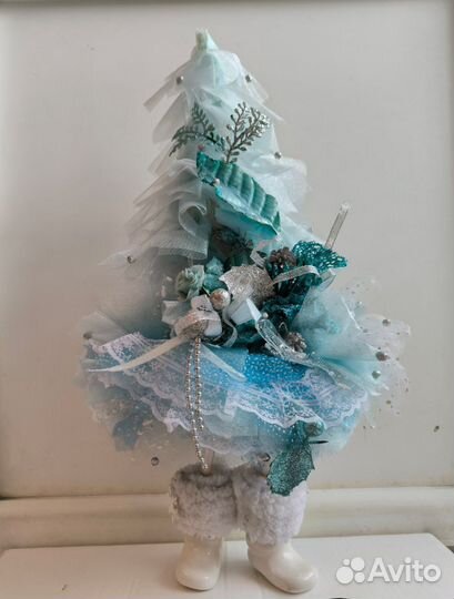 Елка топотушка