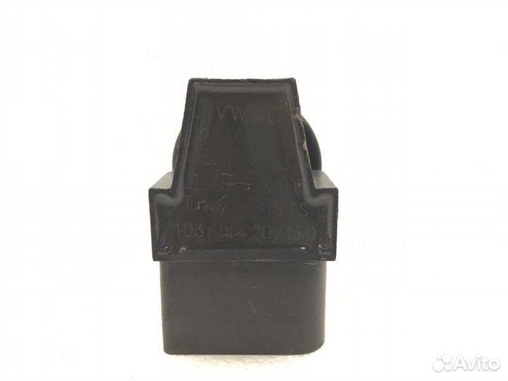 Катушка зажигания Volkswagen Polo седан 1.6 2013