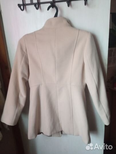 Весенне осеннее пальто (46-48размер)