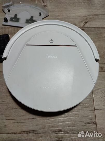 Робот пылесос midea