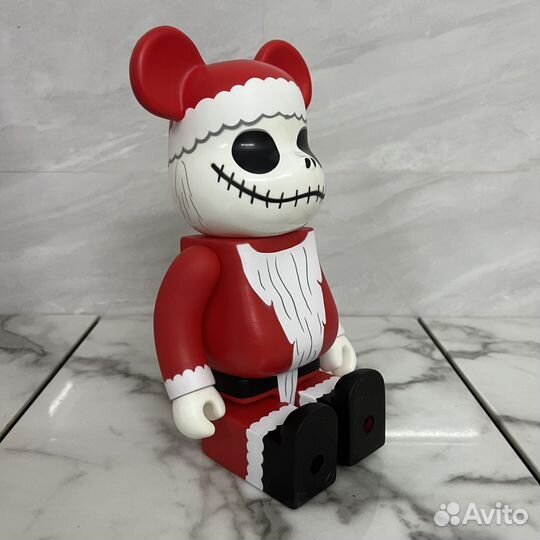 Фигурка bearbrick Санта-Клаус Кошмар п-дРождеством