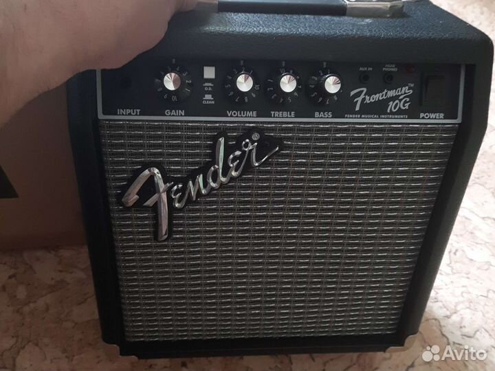 Гитарный комбо fender frontman 10 G